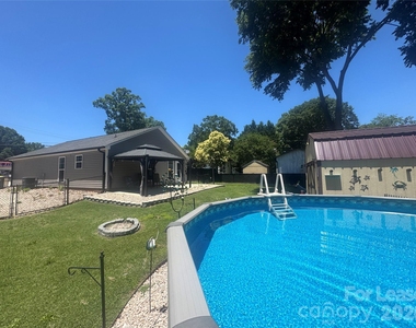 700 Wright Avenue - Photo Thumbnail 10