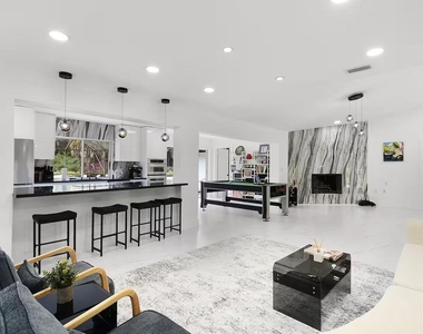 12231 Areaca Drive - Photo Thumbnail 17