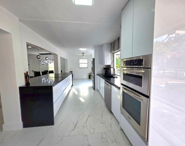 12231 Areaca Drive - Photo Thumbnail 45