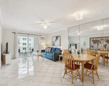 720 Orton Avenue - Photo Thumbnail 6