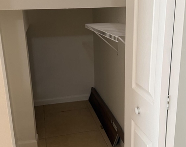 11543 Nw 44th Street - Photo Thumbnail 7