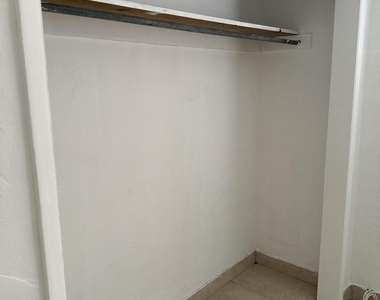 318 Ne 6th Street - Photo Thumbnail 2