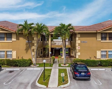 2646 Riverside Drive - Photo Thumbnail 15