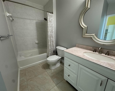 234 Ne 3rd Street - Photo Thumbnail 10
