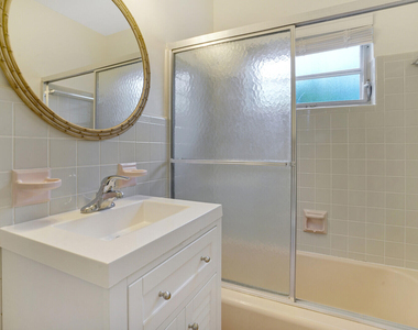 3410 Poinsettia Avenue - Photo Thumbnail 12