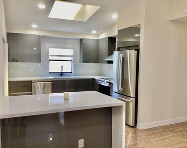 8895 Old Pine Road - Photo Thumbnail 9