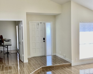 8895 Old Pine Road - Photo Thumbnail 5