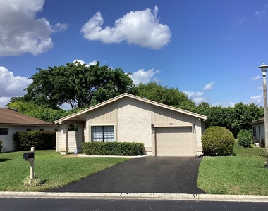 8895 Old Pine Road - Photo Thumbnail 1