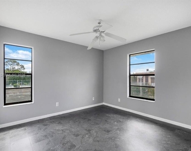 5894 Longbow Lane - Photo Thumbnail 8