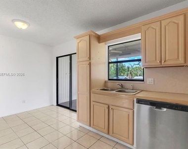 5894 Longbow Lane - Photo Thumbnail 20