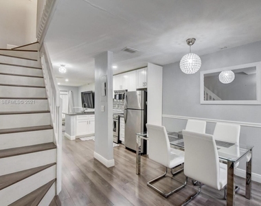 9270 Nw 40th Street - Photo Thumbnail 12
