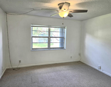 1100 Nw 87th Avenue - Photo Thumbnail 9