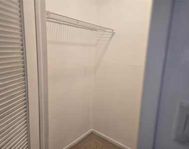 1100 Nw 87th Avenue - Photo Thumbnail 14