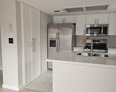 8455 Coral Lake Way - Photo Thumbnail 1