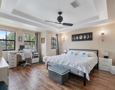 4755 Cypress Street - Photo Thumbnail 11