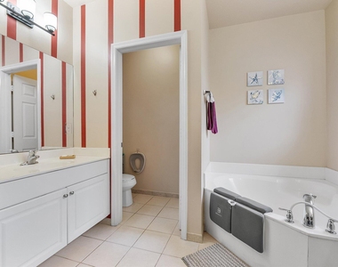 4755 Cypress Street - Photo Thumbnail 15