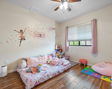 4755 Cypress Street - Photo Thumbnail 20