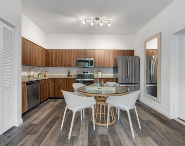 4290 Lakewood Road - Photo Thumbnail 5