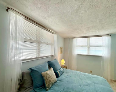 4250 Galt Ocean Drive - Photo Thumbnail 37