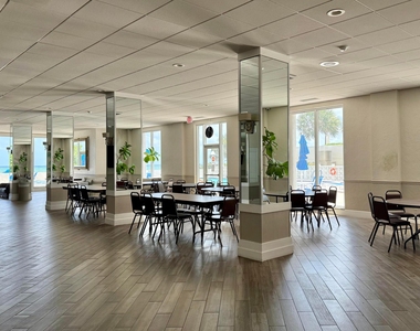 4250 Galt Ocean Drive - Photo Thumbnail 19