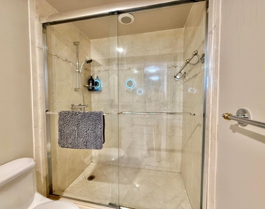 4250 Galt Ocean Drive - Photo Thumbnail 46