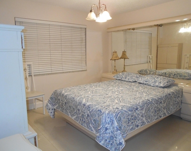 38 Leisure Boulevard - Photo Thumbnail 12
