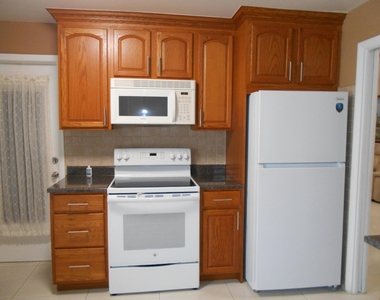 38 Leisure Boulevard - Photo Thumbnail 20