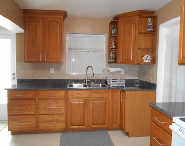 38 Leisure Boulevard - Photo Thumbnail 19