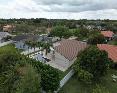 8949 Nw 45th Court - Photo Thumbnail 27