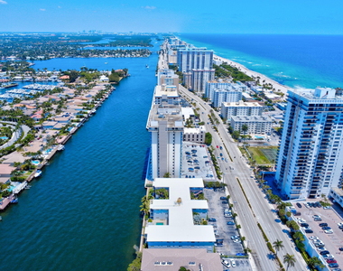 2200 S Ocean Drive - Photo Thumbnail 1