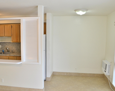4209 Ne 21st Avenue - Photo Thumbnail 6