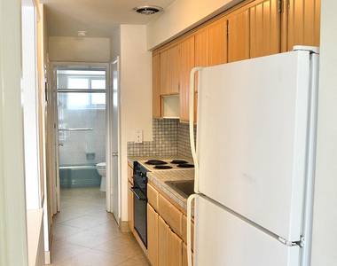 4209 Ne 21st Avenue - Photo Thumbnail 8