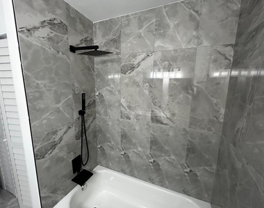 1904 Havana Avenue - Photo Thumbnail 7