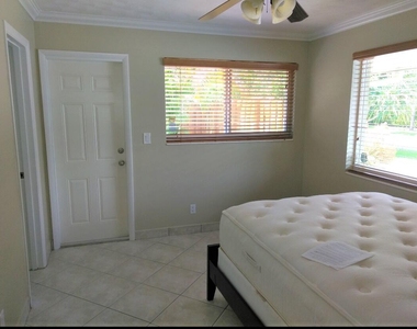 644 Ne 16th Avenue - Photo Thumbnail 7