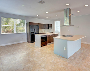 1508 Sw 4th Avenue - Photo Thumbnail 12