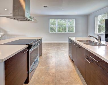 1508 Sw 4th Avenue - Photo Thumbnail 13