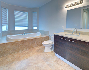 1508 Sw 4th Avenue - Photo Thumbnail 7