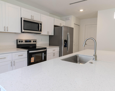 4696 April Avenue - Photo Thumbnail 8