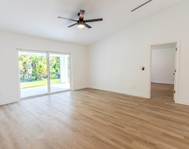 4696 April Avenue - Photo Thumbnail 27