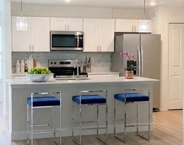 4696 April Avenue - Photo Thumbnail 5