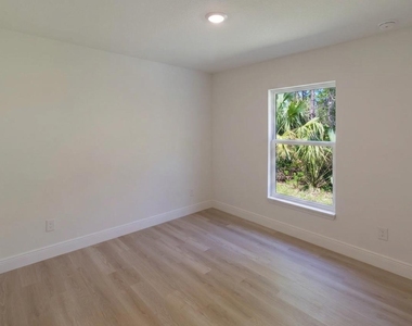 4696 April Avenue - Photo Thumbnail 19