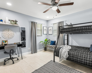 4953 Bayshore Drive - Photo Thumbnail 5