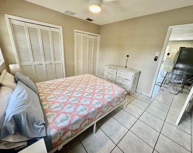 150 Ne 146th Street Ne - Photo Thumbnail 6