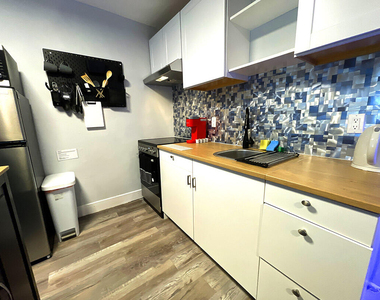 226 Sw 23rd Street - Photo Thumbnail 16
