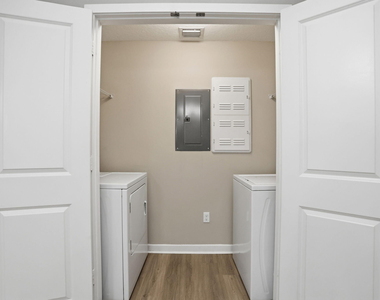 3601 High Ridge Road - Photo Thumbnail 5