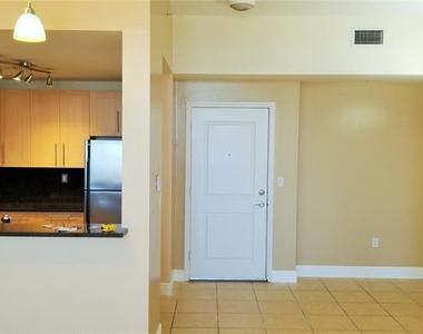 511 Se 5 Avenue - Photo Thumbnail 7