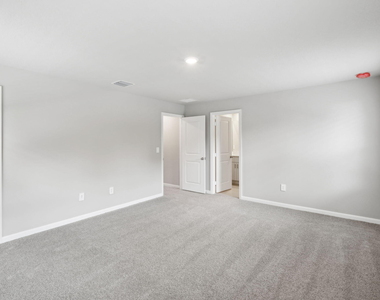 394 Salisbury Circle - Photo Thumbnail 12