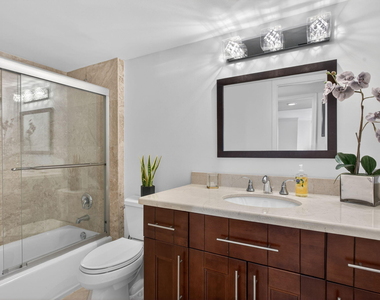 1000 S Ocean Boulevard - Photo Thumbnail 15