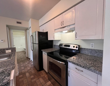 4879 Via Palm Lakes - Photo Thumbnail 2