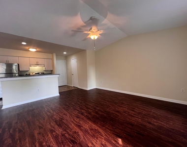 4879 Via Palm Lakes - Photo Thumbnail 28